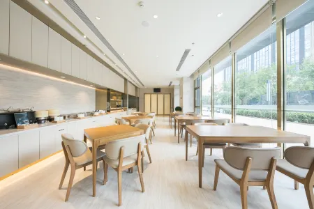 JI Hotel (Beijing Changyang Subway Station) Отели рядом с достопримечательностью «Haotian Park»