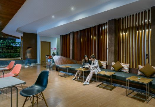 2. 벨라 베 방콕 ..