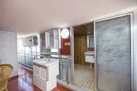 Yangzhou Zizhuhai Inn