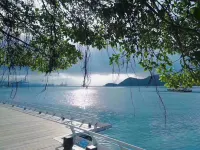 Four Seasons Loft International Hotel Apartment (Shenzhen Yihai City Mall) - Mountain view