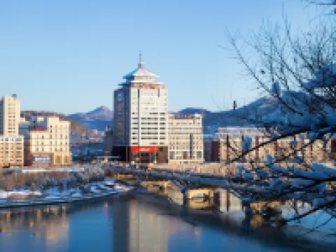 Eastern Holiday Hotel Hoteles en Tonghua