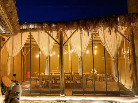 YuanYang Lanzi de Xiaowu Inn Отели рядом с достопримечательностью «Pu Gao Lao Zhai»