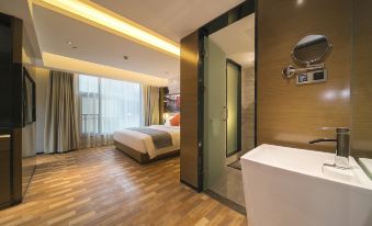 Blues Hotel
