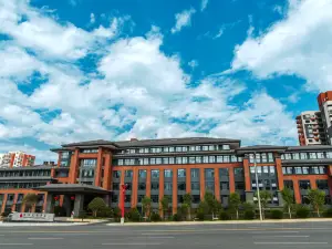 Popular 4-Star Select Hotels in Chongyi