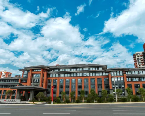 Yangming Garden Hotel Hotels in Chongyi