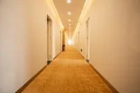 Pudding Hotel (Shunji Railway Station)