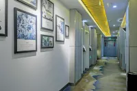 Tuke  Hotel (Tangshan Wanda store) - parkir