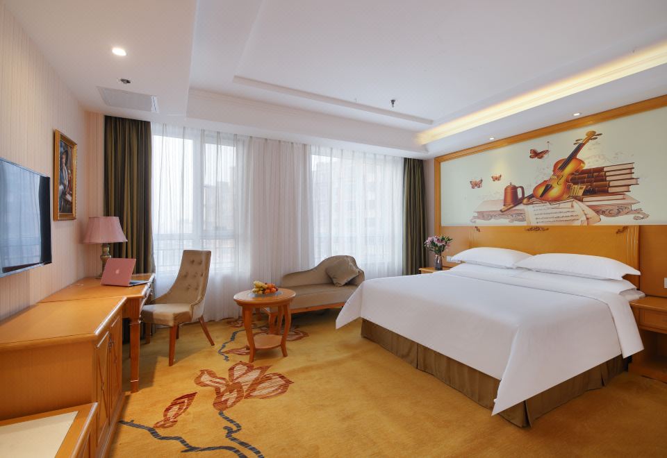 3. 비엔나 호텔 (..