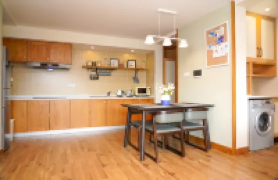 Xueren Nuandeng Apartment