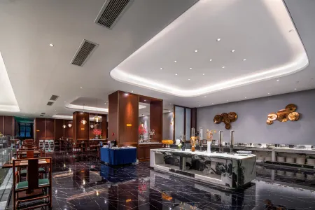 Mandala Hotel Imperial Dragon Bay Debao Отели в г. Дэбао