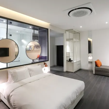Orchid Hotel