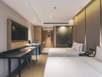 上海北外滩亚朵酒店 - 高级双床房