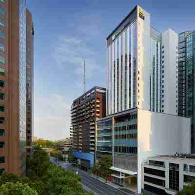 Holiday Inn Express Melbourne Southbank Hotel Exterior