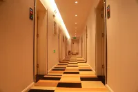 Shell Hotel (Qihe Road Store in Qixian County)