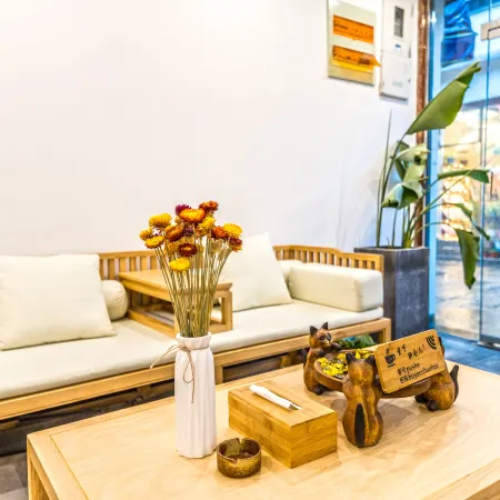 Tongli Pushe Riverside River View Homestay