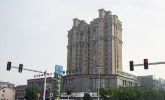 Changsheng Hotel