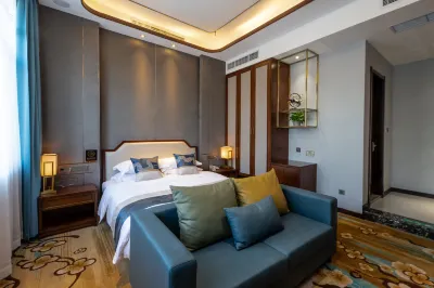 Tianyu Business Hotel Hotel dekat Zhuanghe Gymnasium (Southeast to Zhuanghe Culture Market Inspection Brigade)