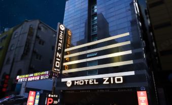 Zio Hotel