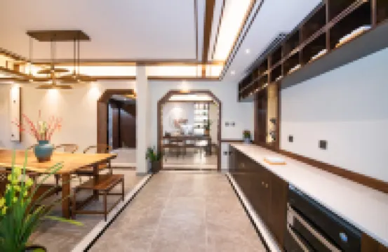 鳳凰千尋雲凈禪意江景民宿