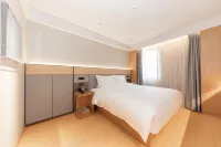 JIホテル（上海浦江召稼楼古鎮） Oudefu Living Shopping Plaza周辺のホテル