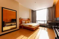 Paseo Premiere Hotel Hotels near Enchanted Kingdom