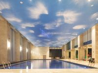驻马店爱克建国国际酒店 - 室内游泳池