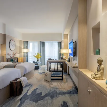 Days Hotel by Wyndham Changsha Downtown Отели рядом с достопримечательностью «Changsha Social Work College Gymnasium»