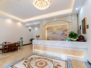 Yunqi Theme Hotel