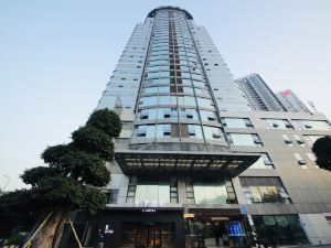 Ji Hotel (Zhongqing Renhe Avenue)