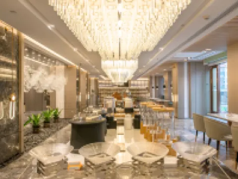 Atour Hotel (Qingyuan Shunying Guangbai) Hoteles en Qingyuan