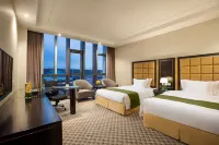 Holiday Inn Beijing Airport Zone Hotel dekat Xinhai Yuntong Hypermarket (Shuangxing Branch)