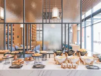 江陰濱江中路體育中心亞朵酒店 江陰酒店