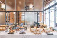江陰濱江中路體育中心亞朵飯店
