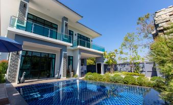 Chiangmai 5 Room Swimming Pool Villa