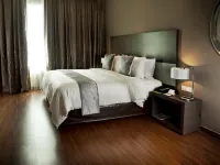 Pullman Kuching Hotels near Cat Museum