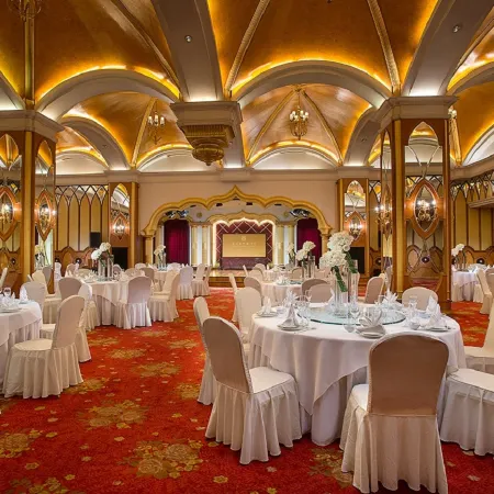 Celebrity International Grand Hotel(Bird's Nest · China Science and Technology Museum Branch) Отели рядом с достопримечательностью «Станция Olympic Green»