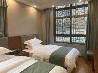 汶川富和美酒店 - 标准双床房