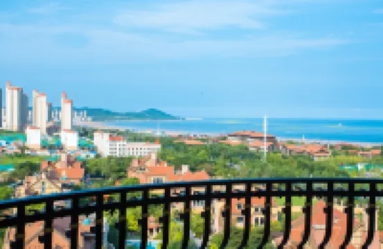 โรงแรมอพาร์ตเมนต์วิวทะเลจินซาแลนซู (เบียร์ซิตี้หาดทองคำ ชิงเต่า)