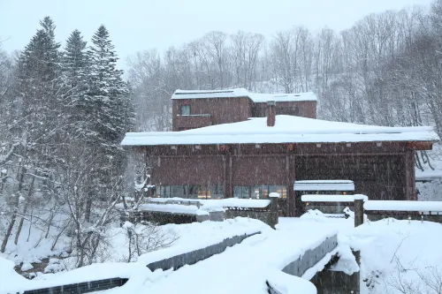 Niseko Konbu Onsen Tsuruga Moku-No-Sho - Wifi