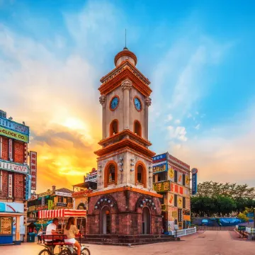 Film and Television Theme Hostel