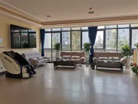 Hanzhong Baohe Kangle Care Center - Apartments