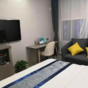 Yongcheng Shenzhou Hotel