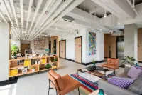 The Canvas Hotel