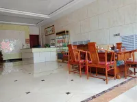 Feixian Rongju Business Hotel