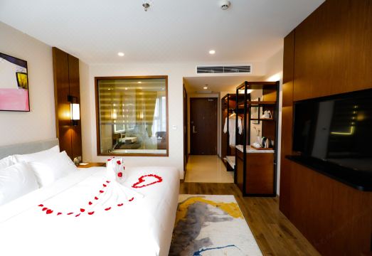 그랜드 피닉스 호텔의 스파 또는 다이닝 공간