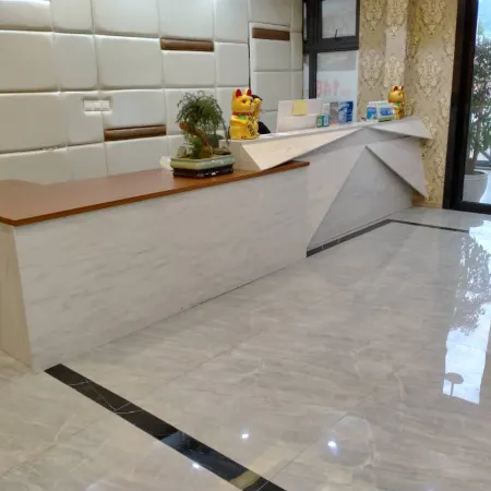 Ziyun Lily Theme Hotel