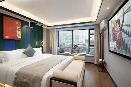 Yixihuajian Hotel (IFS International Gold Center Store, Wuyi Square, Changsha) Отели рядом с достопримечательностью «Archway of Fire God Palace»