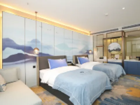 Maison New Century Hotel Pingyu Zhumadian Hoteles en Pingyu