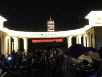 Bincheng Hotel (Dongxing National Gate Scenic Area Port) - 마운틴 뷰