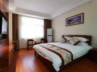 Cuihu Hotel Hotels near Yicui Lake Park